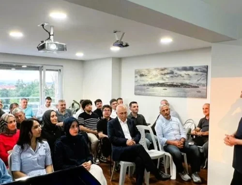 Dönemin İkinci Mezun Buluşması Vakıf Merkezi’nde Gerçekleştirildi